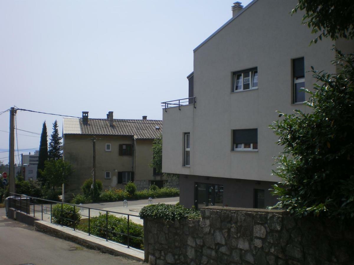 Apartment Jasmina Rijeka Exterior photo