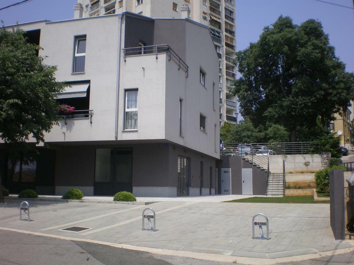 Apartment Jasmina Rijeka Exterior photo