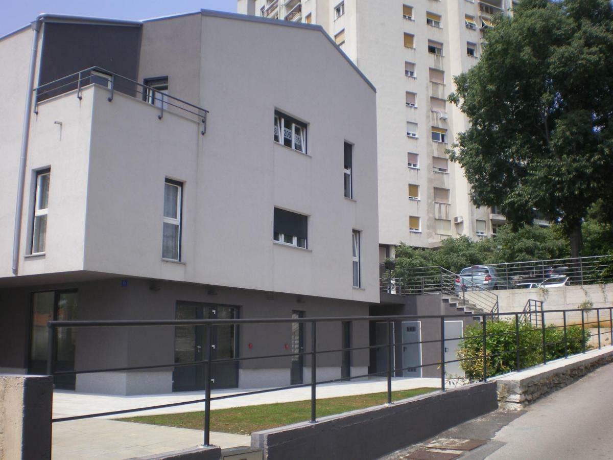 Apartment Jasmina Rijeka Exterior photo